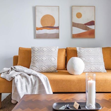 Arctic Golden Sun City Suite Rovaniemi Bagian luar foto